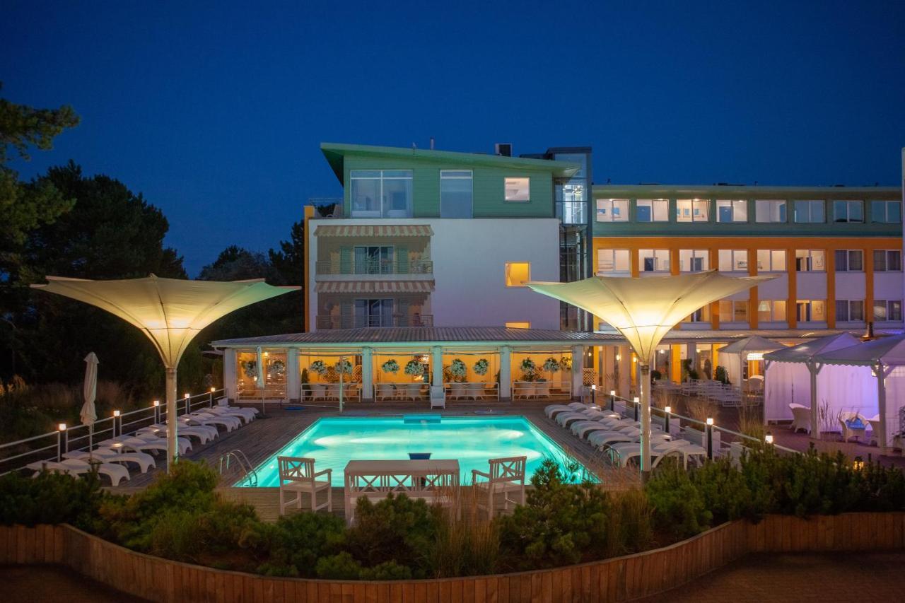 יוראטה Hotel Bryza Resort & Spa מראה חיצוני תמונה